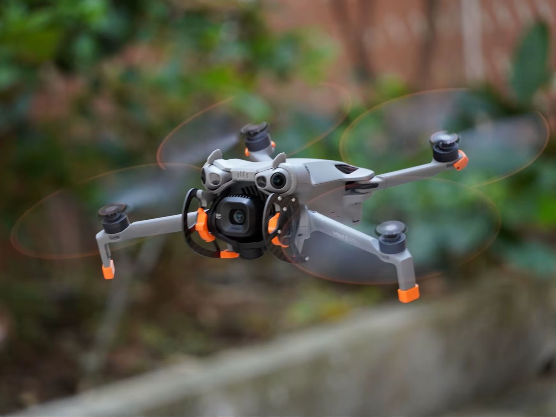 Drone Propeller Holder - واقي جيمبال لطائرة DJI Mini 5